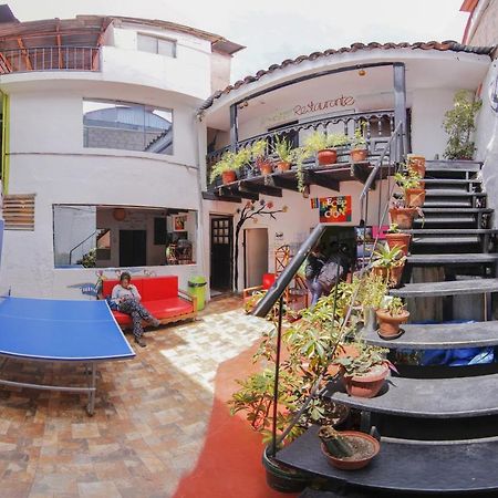 The Grasshopper Hostel Cuzco Esterno foto