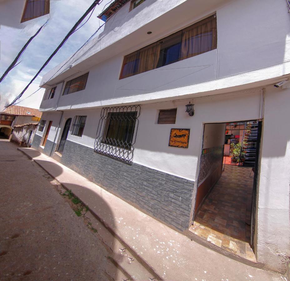 The Grasshopper Hostel Cuzco Esterno foto